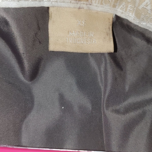 Michael Kors - Picture 3 of 4